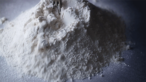 大量求購(gòu)面粉哪里便宜？求購(gòu)面粉多少錢一噸